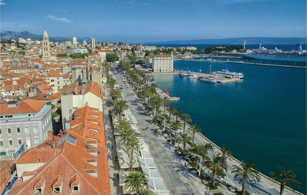 Apartment Luka Сплит Экстерьер фото